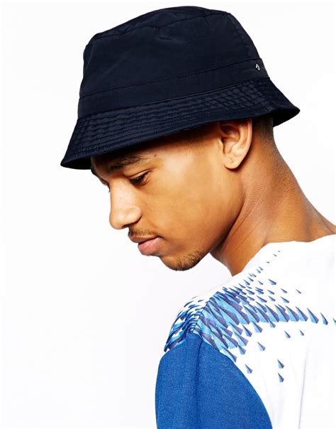 trendy bucket hats for men.